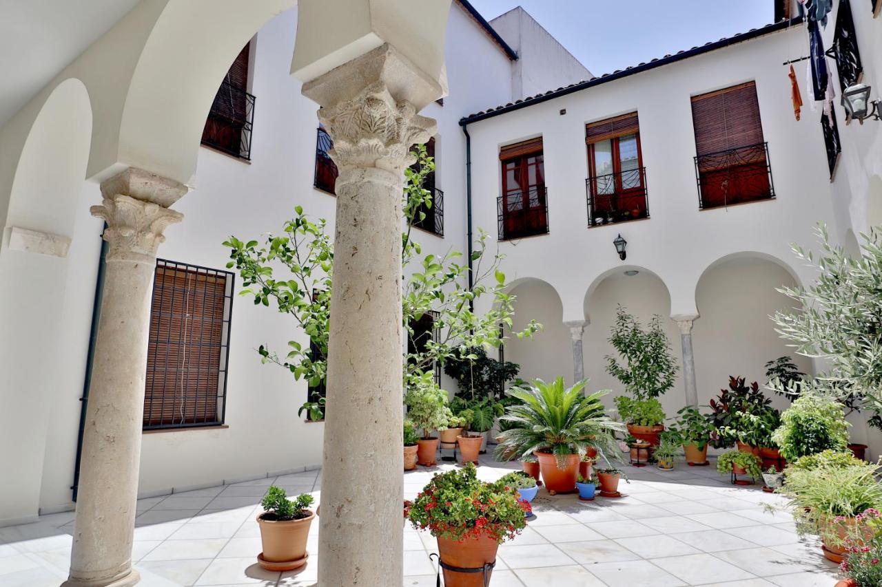Junto Plaza De La Corredera&parking Gratuito
