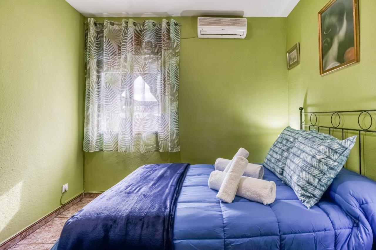 Apartamento En Casco Antiguo De *