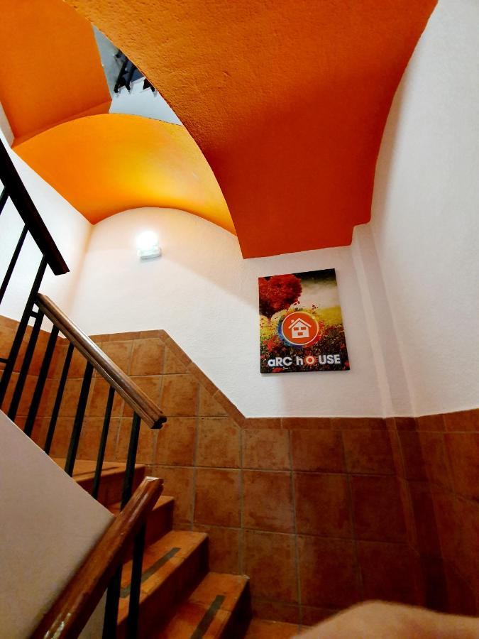 Hostal Arc House Ribera Only Adults