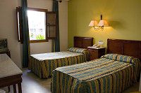 Maestre Hotel *