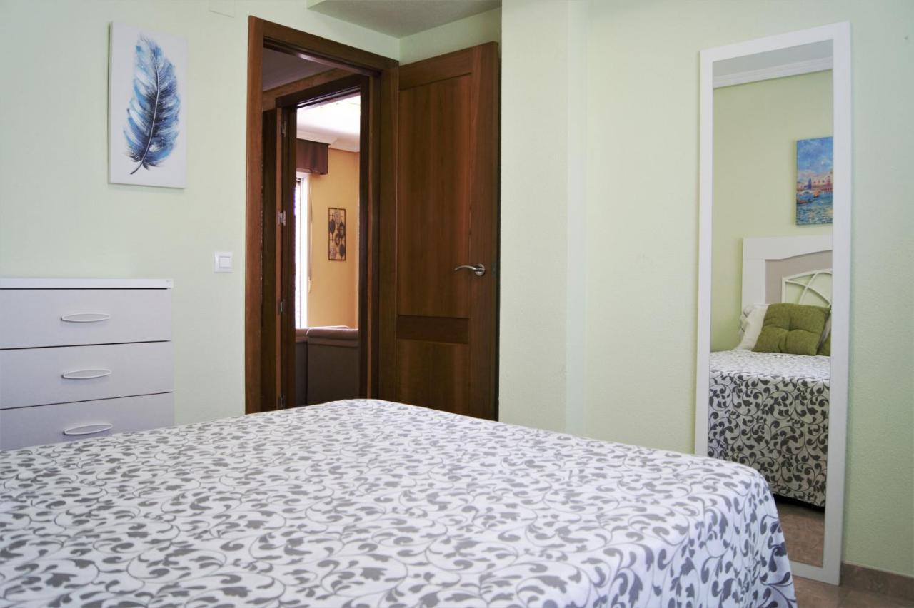 Apartment Amplio Piso 8 Mts Mezquita - Wifi - A/C - Parking