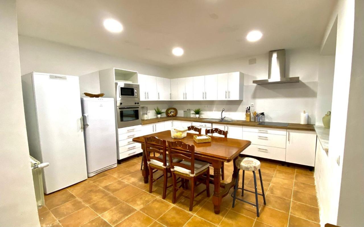 Holiday home Vivienda Rural H Ballesteros
