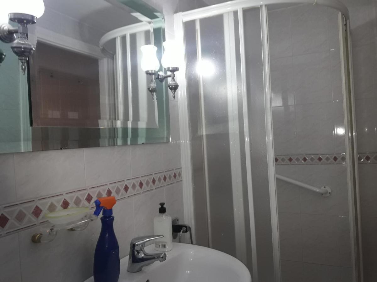 Centro-mezquita De 6 A 8 Huespedes, 2 Por Cordoba