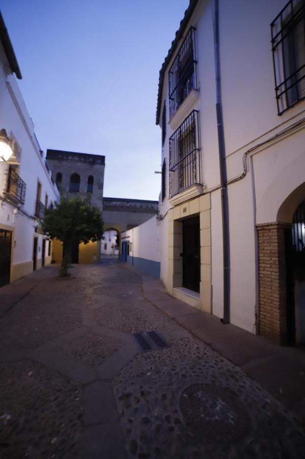 En San Basilio Junto A Torre De Belen Córdoba
