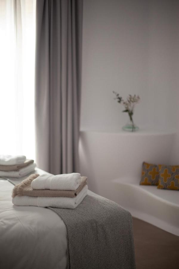 Boutique Generis (adults Only)