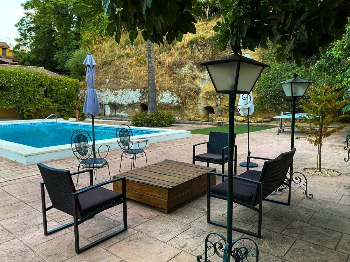 La Buganvilla *