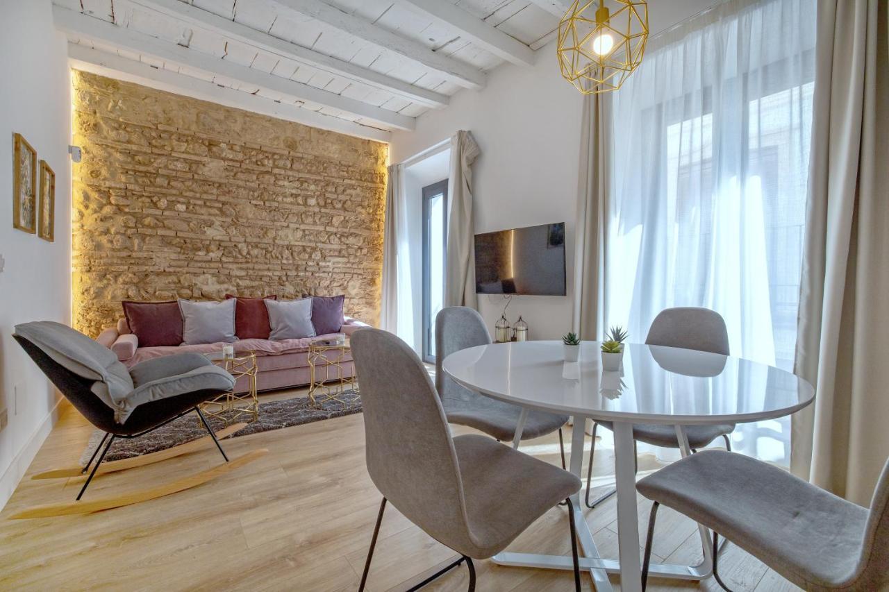 Apartamento Victoria Suites *