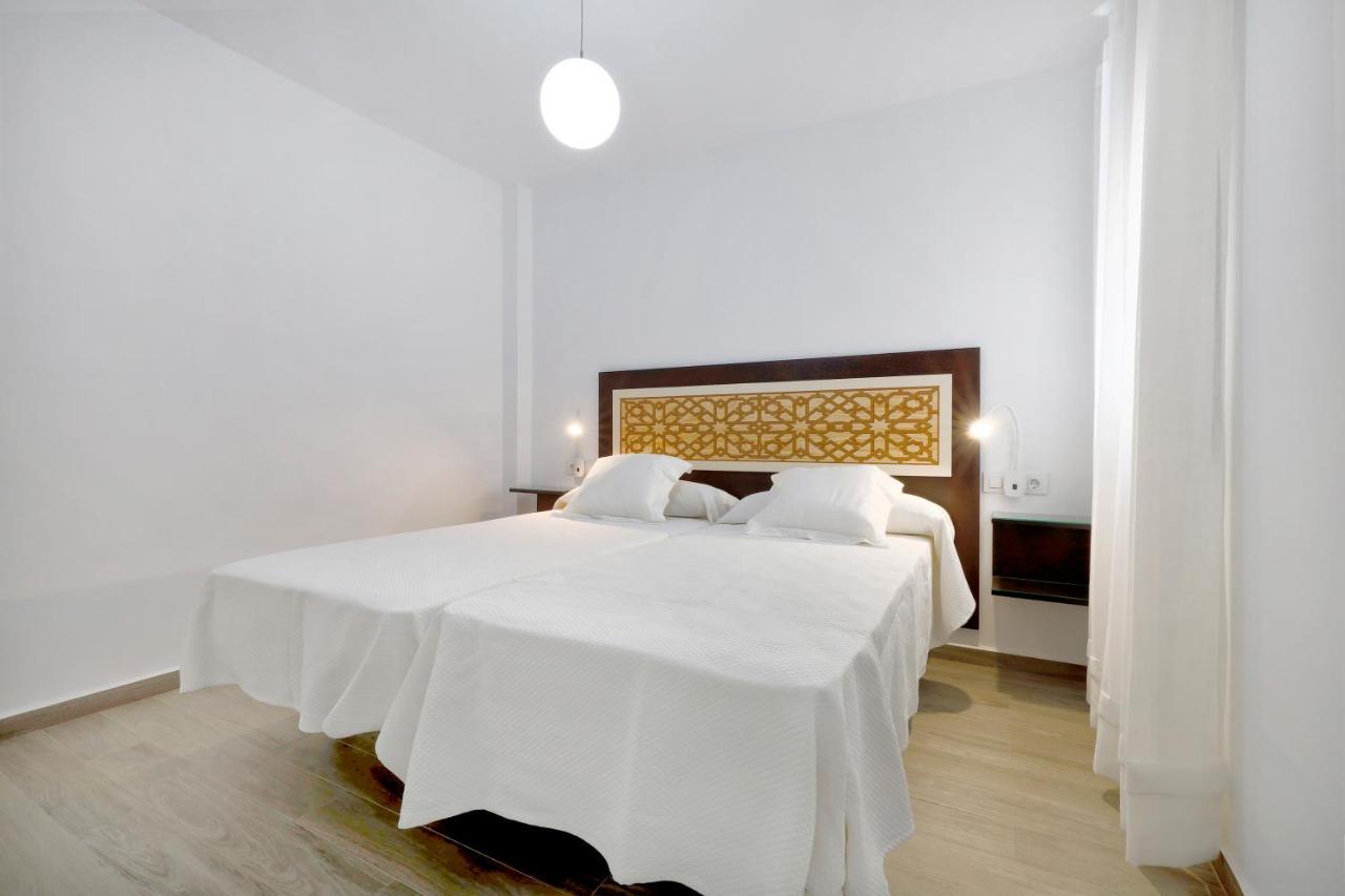 Tejón Y Marín, Nuevo En Casco Antigüo * Córdoba