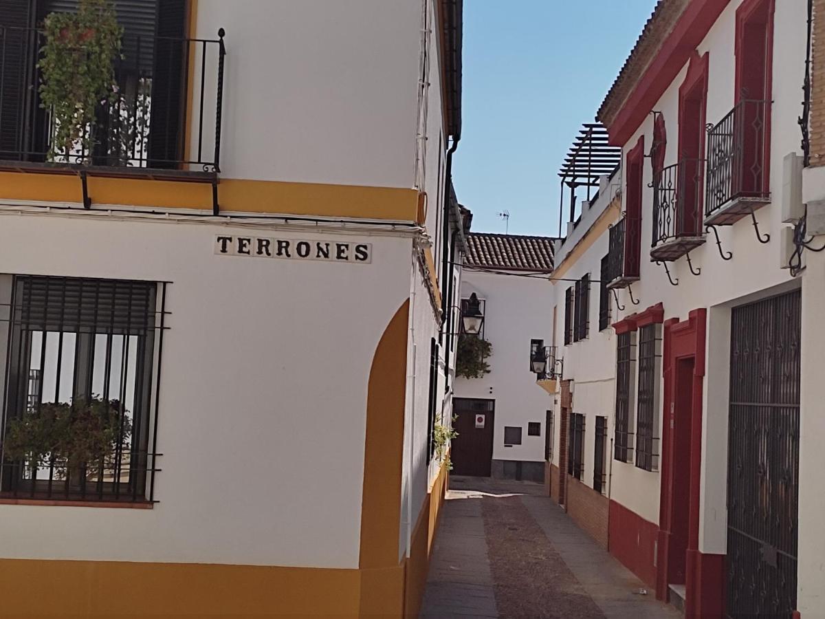 Bed and breakfast San Basilio's Red House *