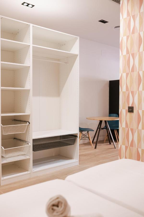 Ziryab apartamentos 2 *
