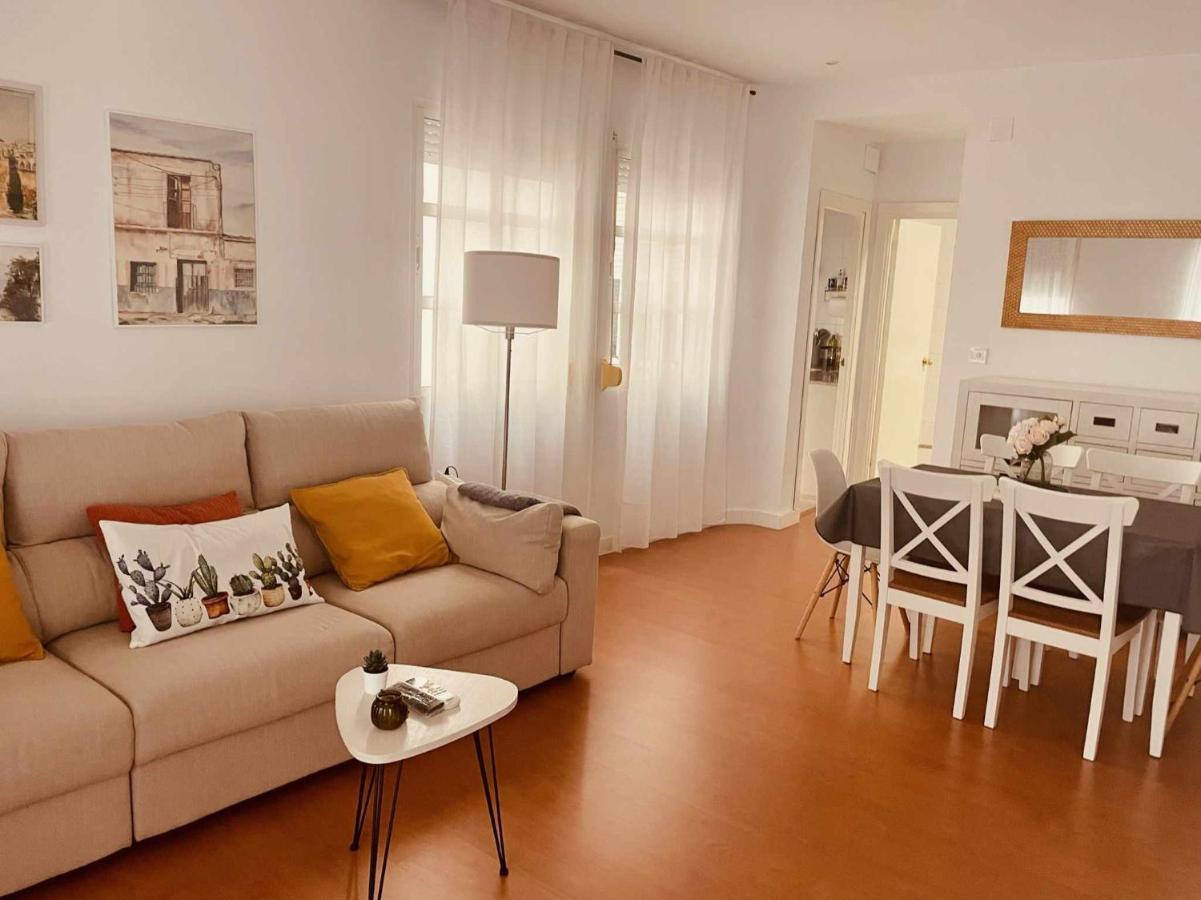 Precioso En Plaza De Cañas Apartamento