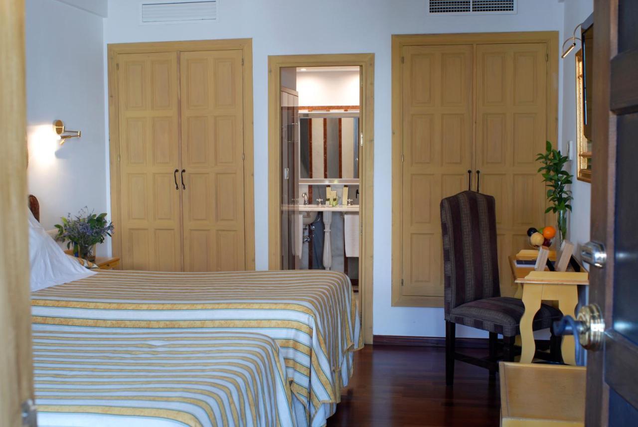 Casas De La Juderia De Cordoba
