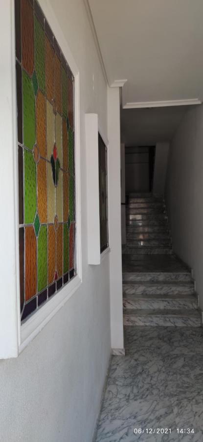 Patio Privado, Parking Gratis Y A Un Paso Del Vial