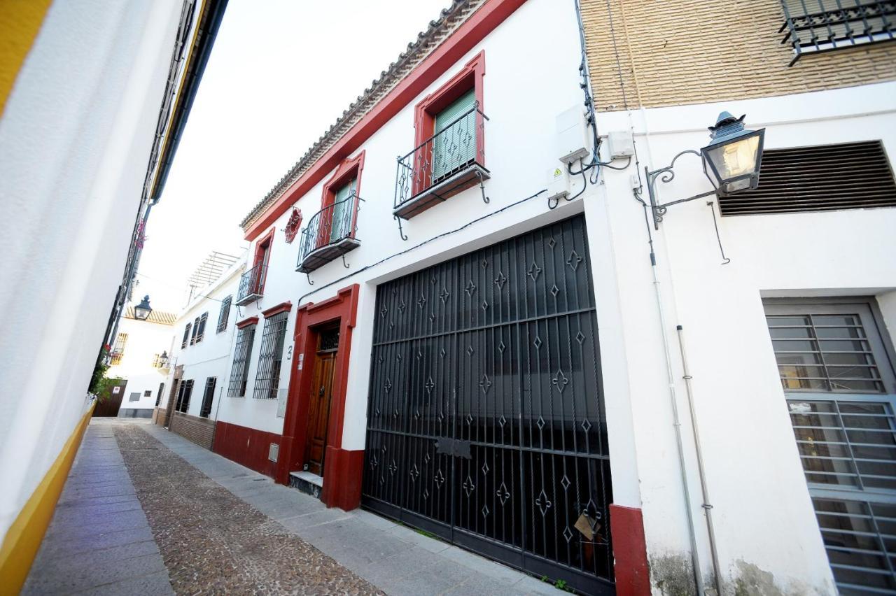 Bed and breakfast San Basilio's Red House *