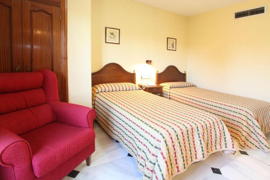 El Cisne Hotel