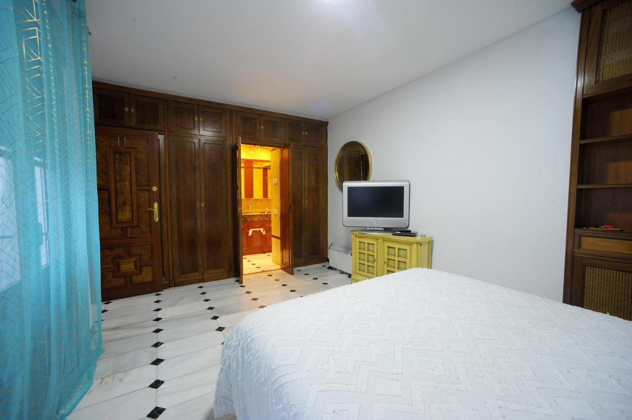 Bed and breakfast San Basilio's Red House *