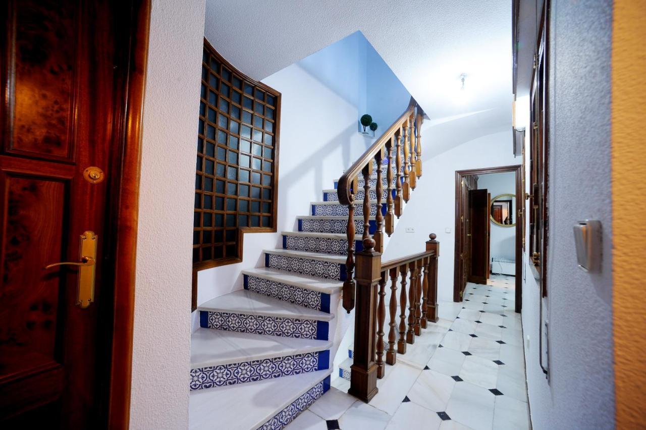 San Basilio's Red House Bed and breakfast