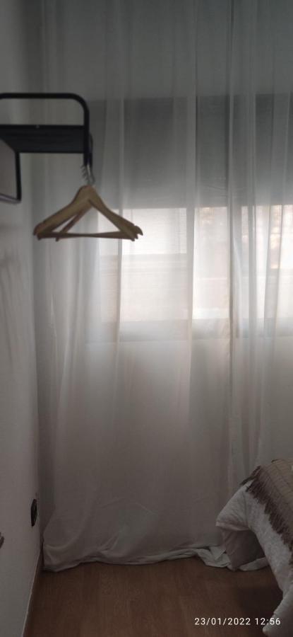 Patio Privado, Parking Gratis Y A Un Paso Del Vial Apartment