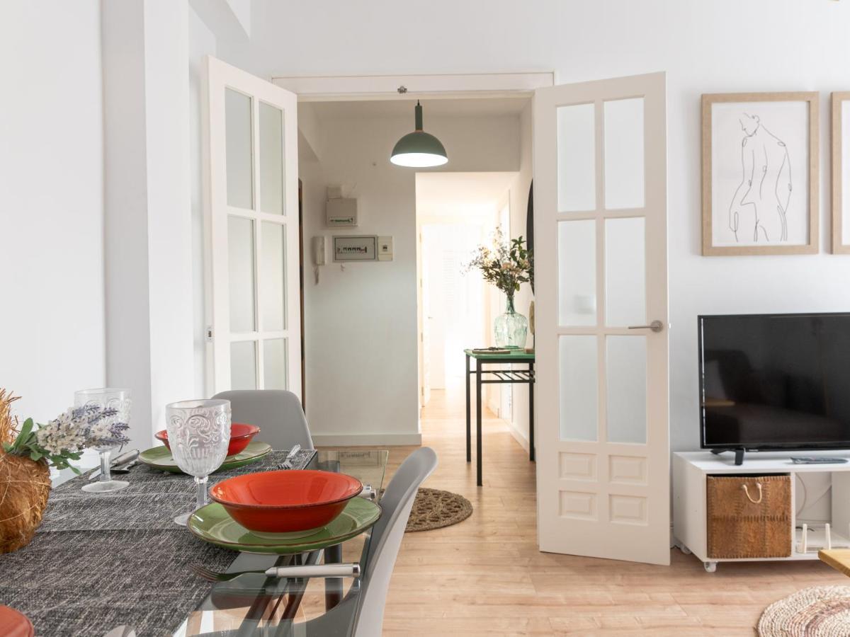 Nayber Gavia - Nuevo Y Centrico En Apartment *