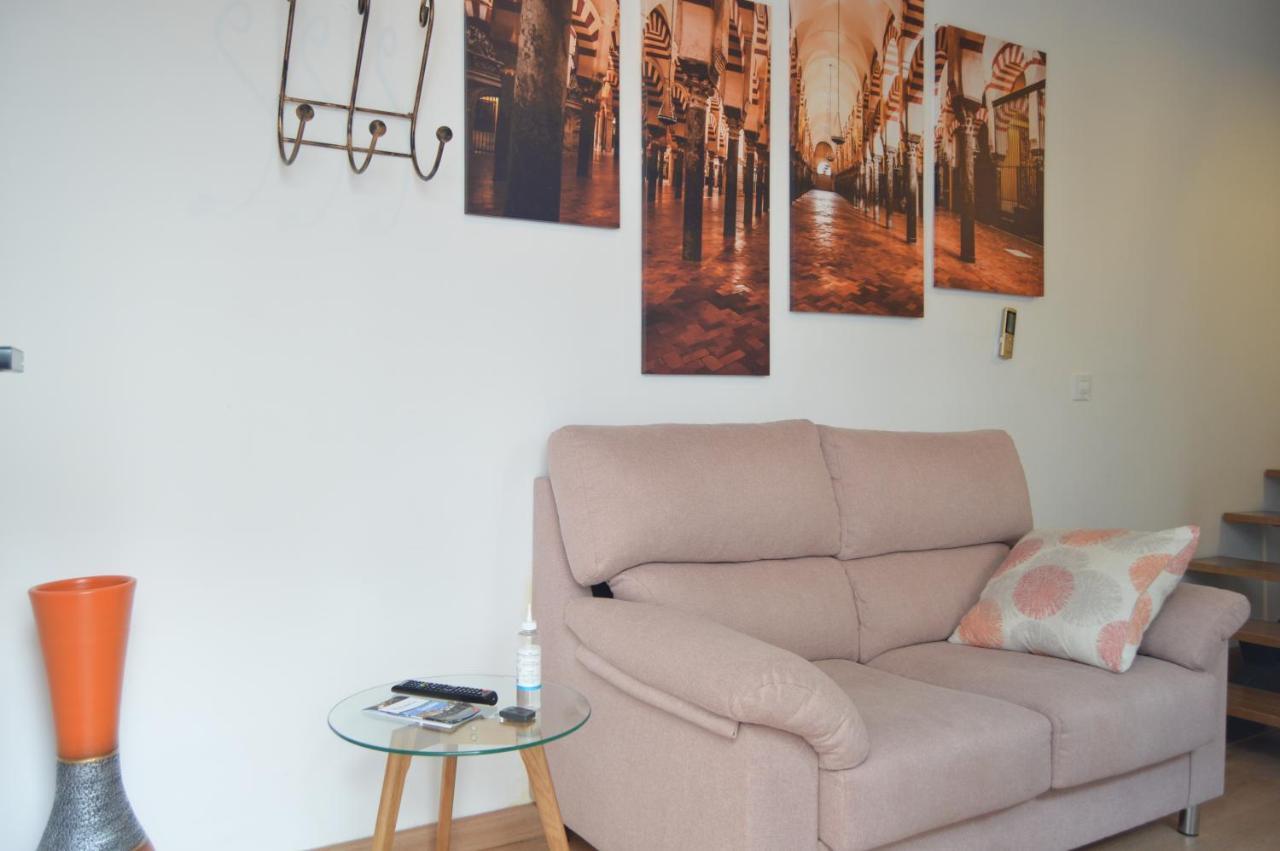 Alcazar Viejo Parking Tourist Apartment Cordoba