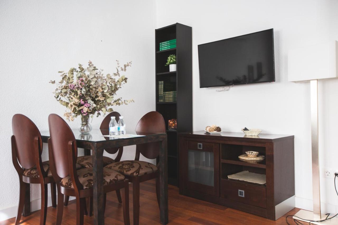 Paseo De La Ribera Apartment *