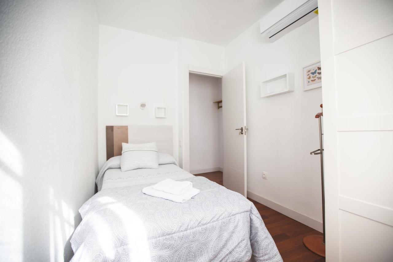 Paseo De La Ribera Apartment