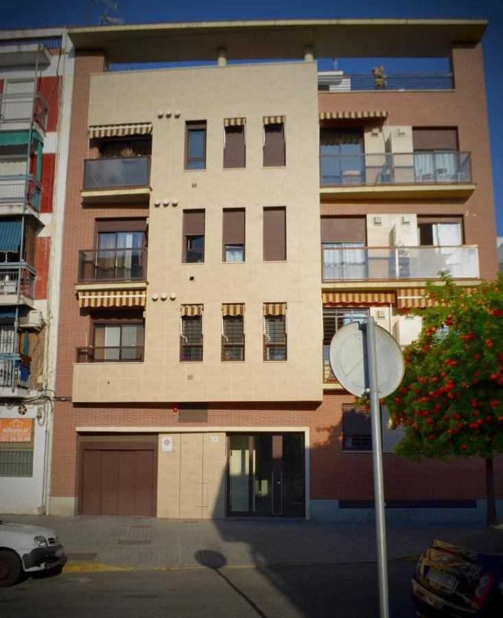 Piso Con Solarium Calahorra Con Solera Parking Privado Gratis Apartamento