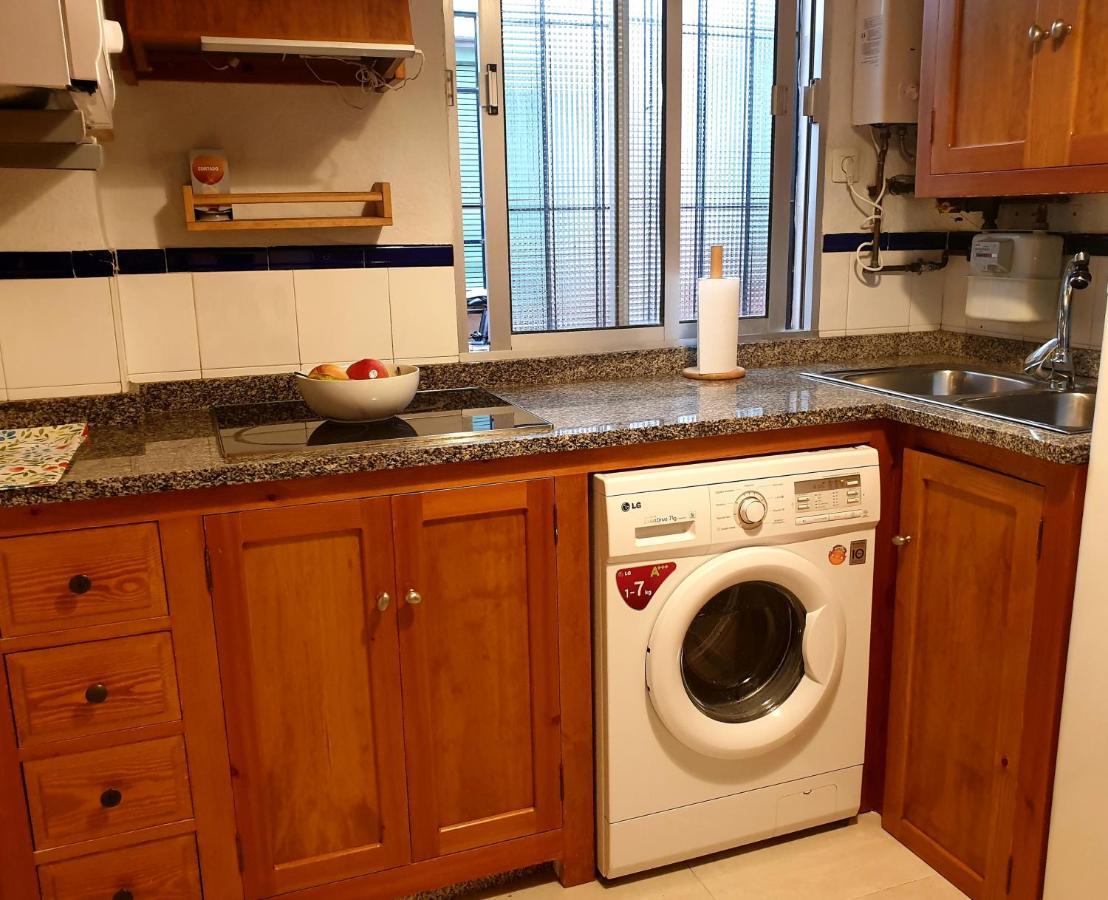 Apto. Planta Baja Y Cochera Barrio San Basilio Apartment