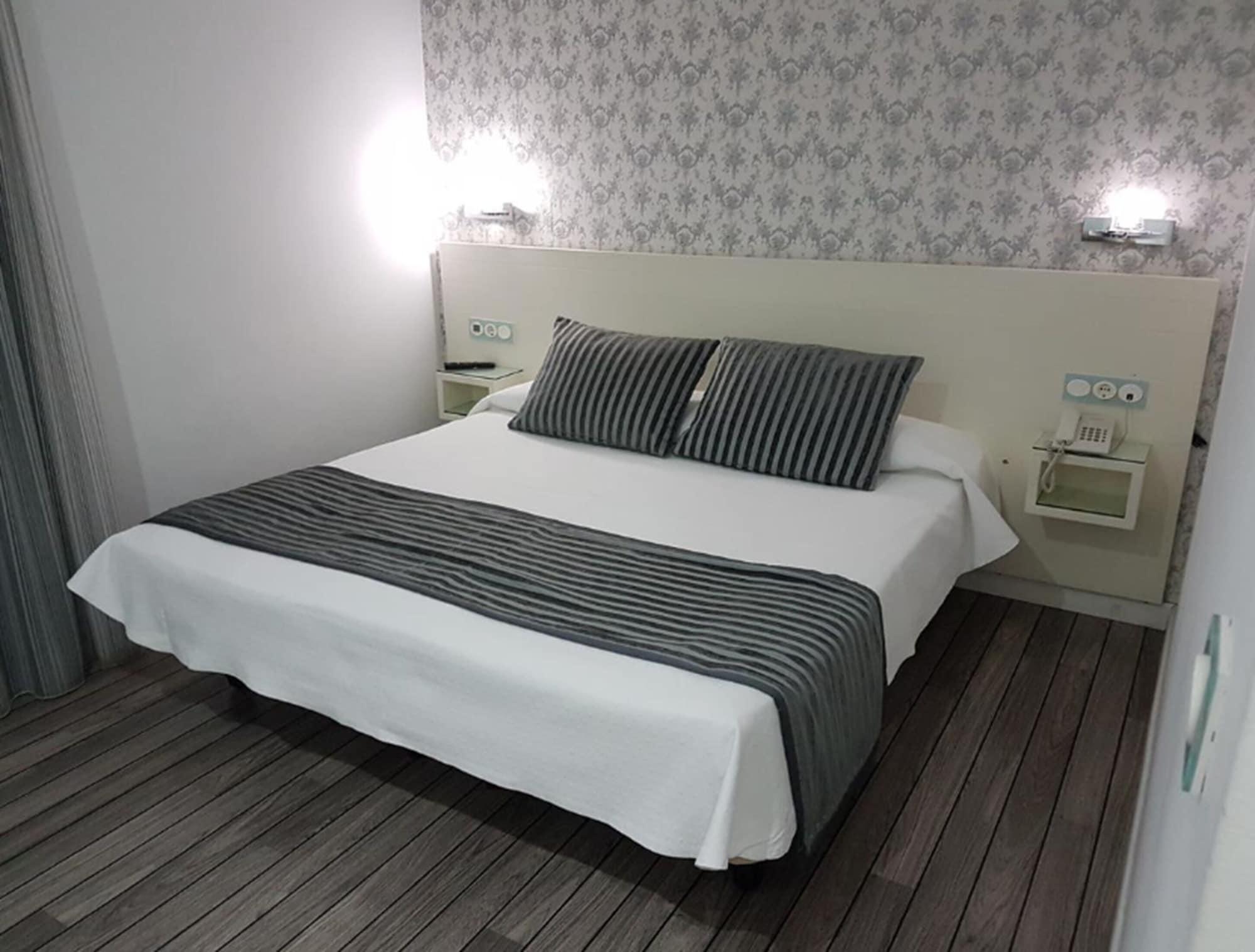 Hotel La Boutique Puerta Osario 3*