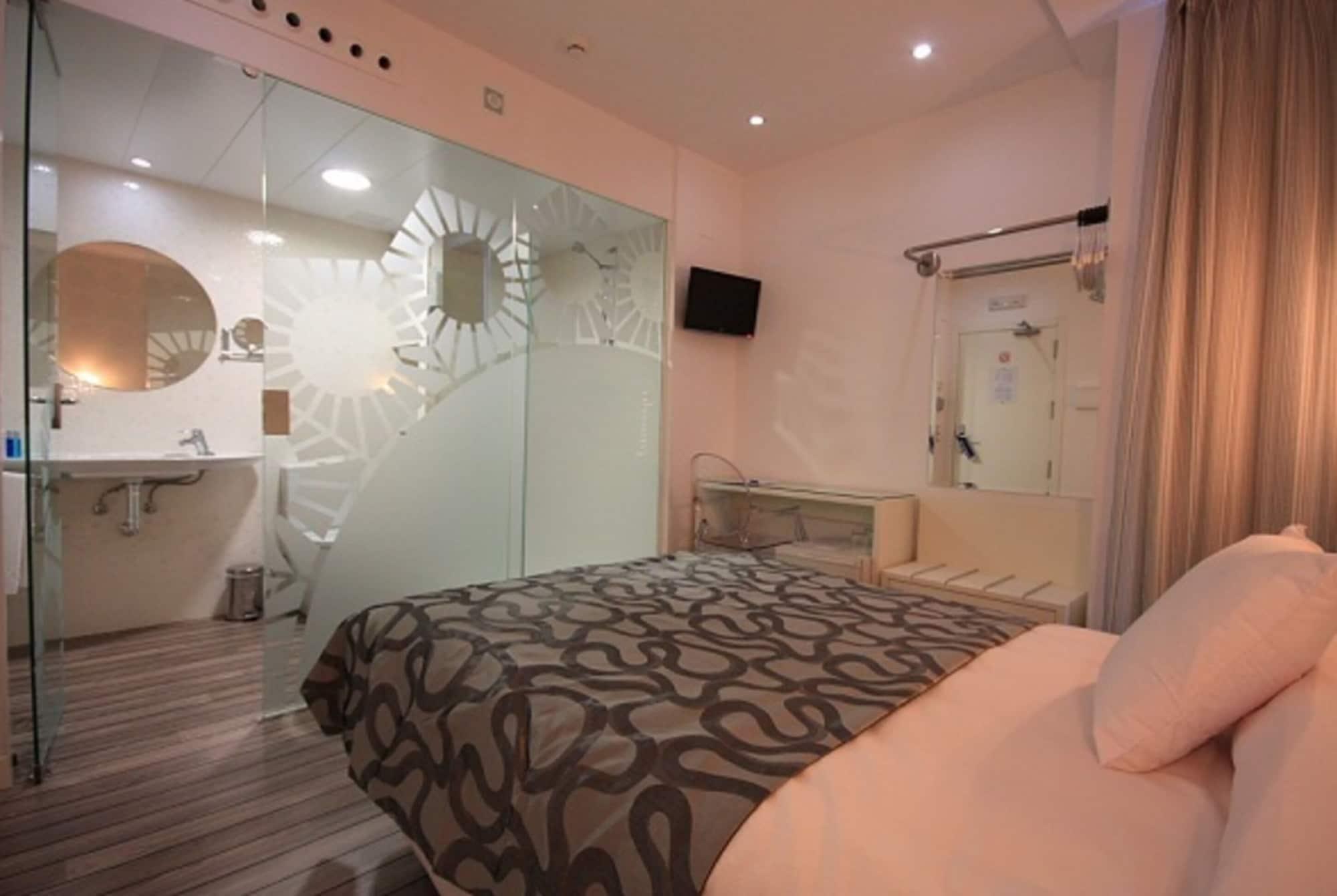 La Boutique Puerta Osario Hotel 3*