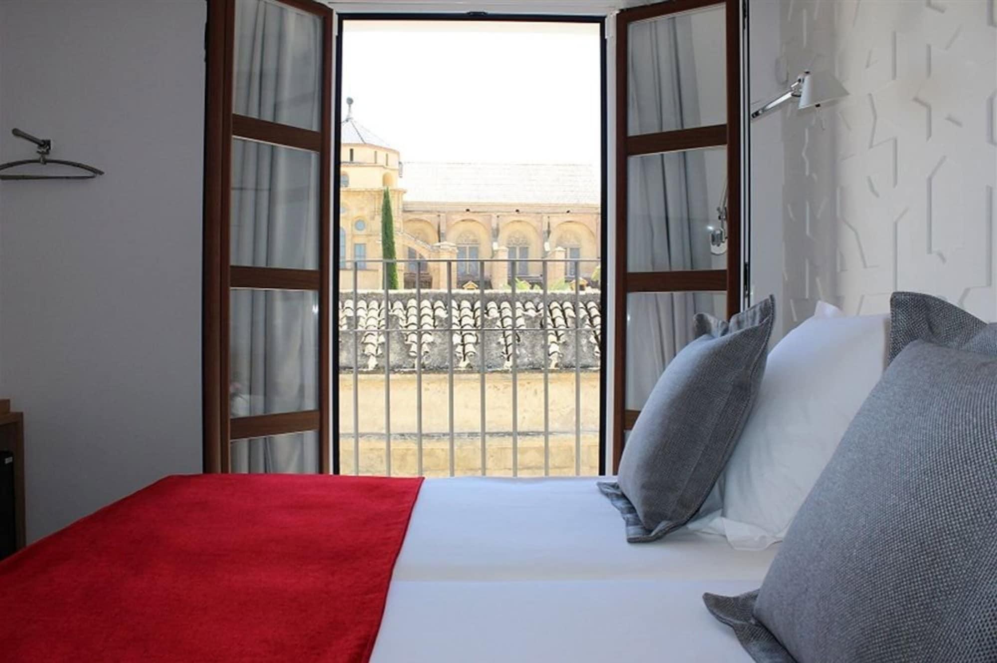 Boutique Caireles Hotel 2*
