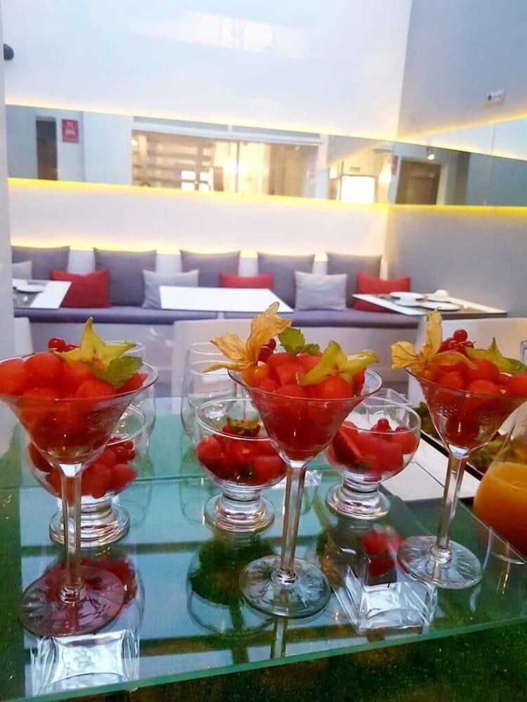 Boutique Caireles Hotel 2*