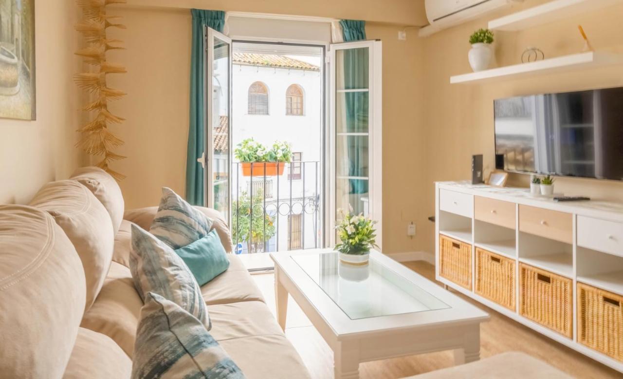 Juani Centro Parking Y Wifi Gratis Apartment