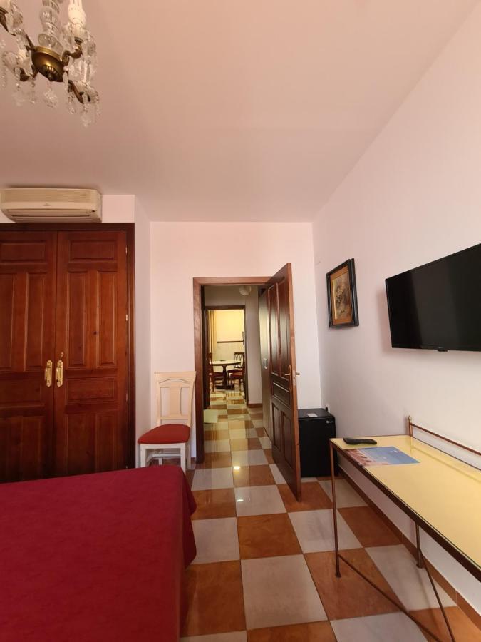 Don Paula Hotel 2*