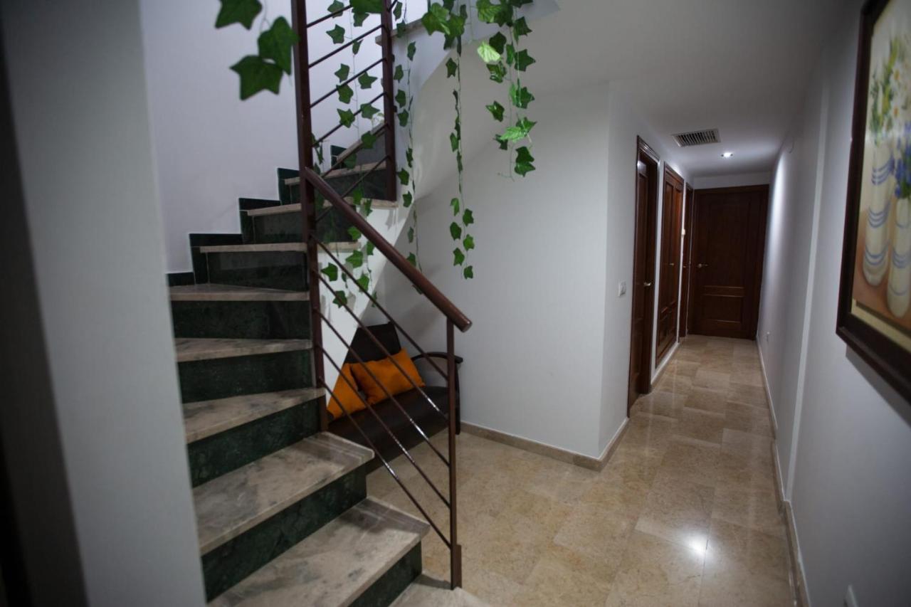 Piso Con Solarium Calahorra Con Solera Parking Privado Gratis Apartamento Córdoba