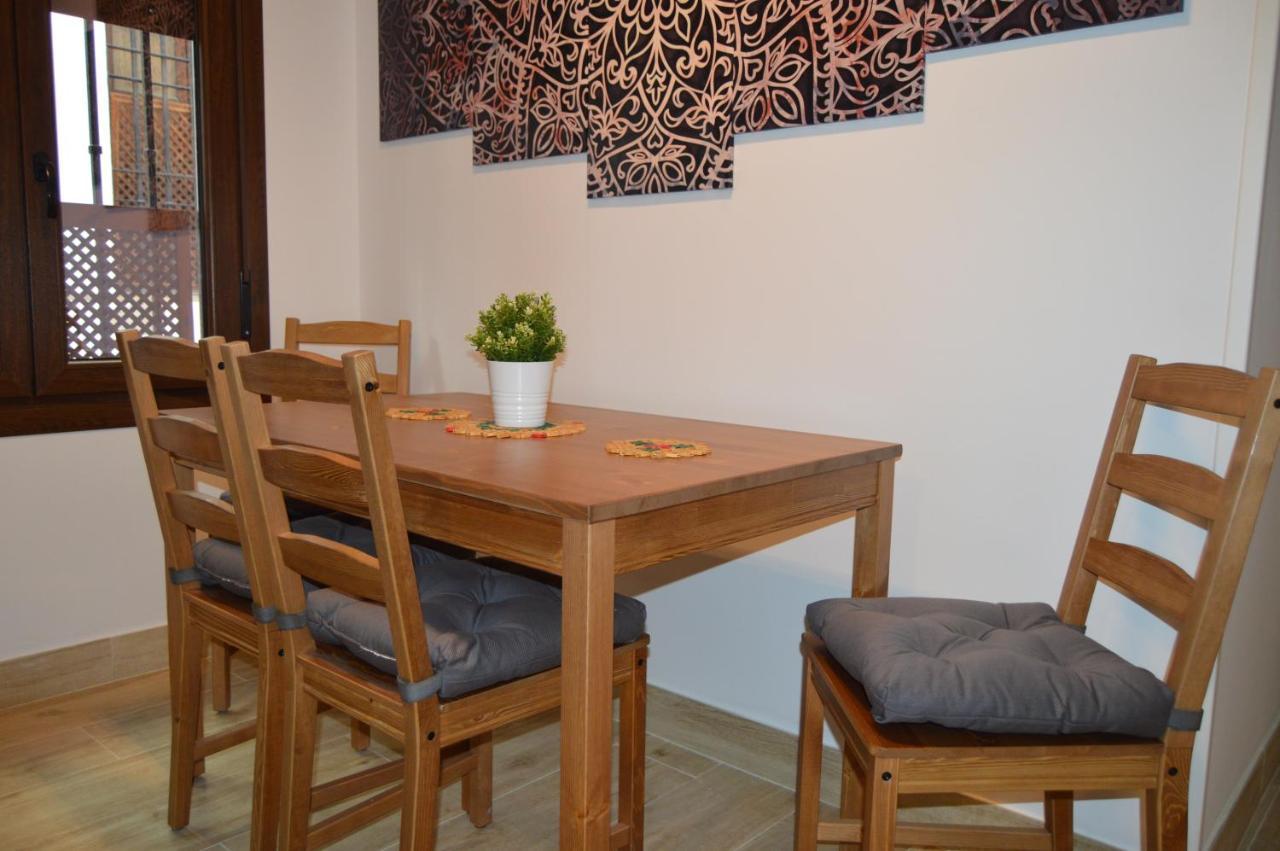 Alcazar Viejo Tourist Apartment *
