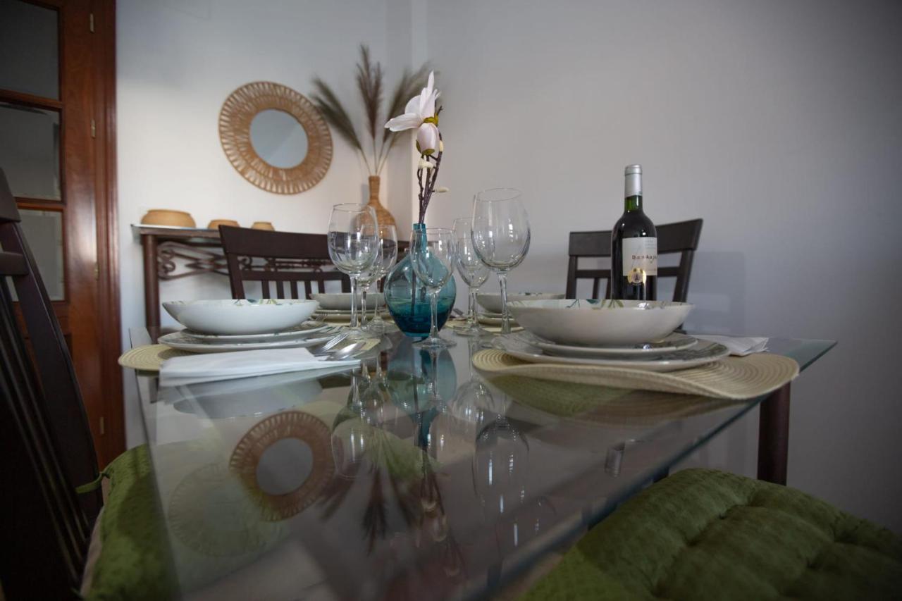 Piso Con Solarium Calahorra Con Solera Parking Privado Gratis Apartamento *