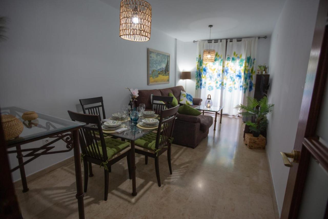 Piso Con Solarium Calahorra Con Solera Parking Privado Gratis