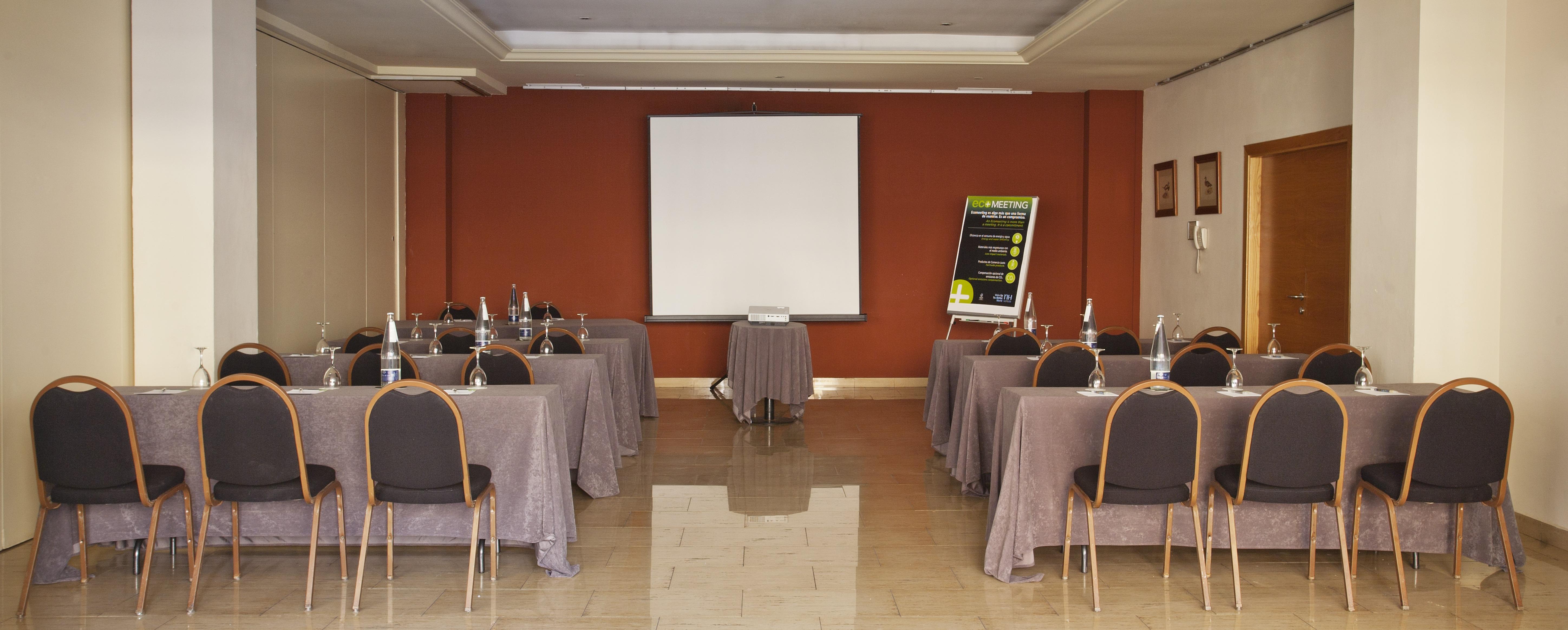 Hotel Hesperia 4*