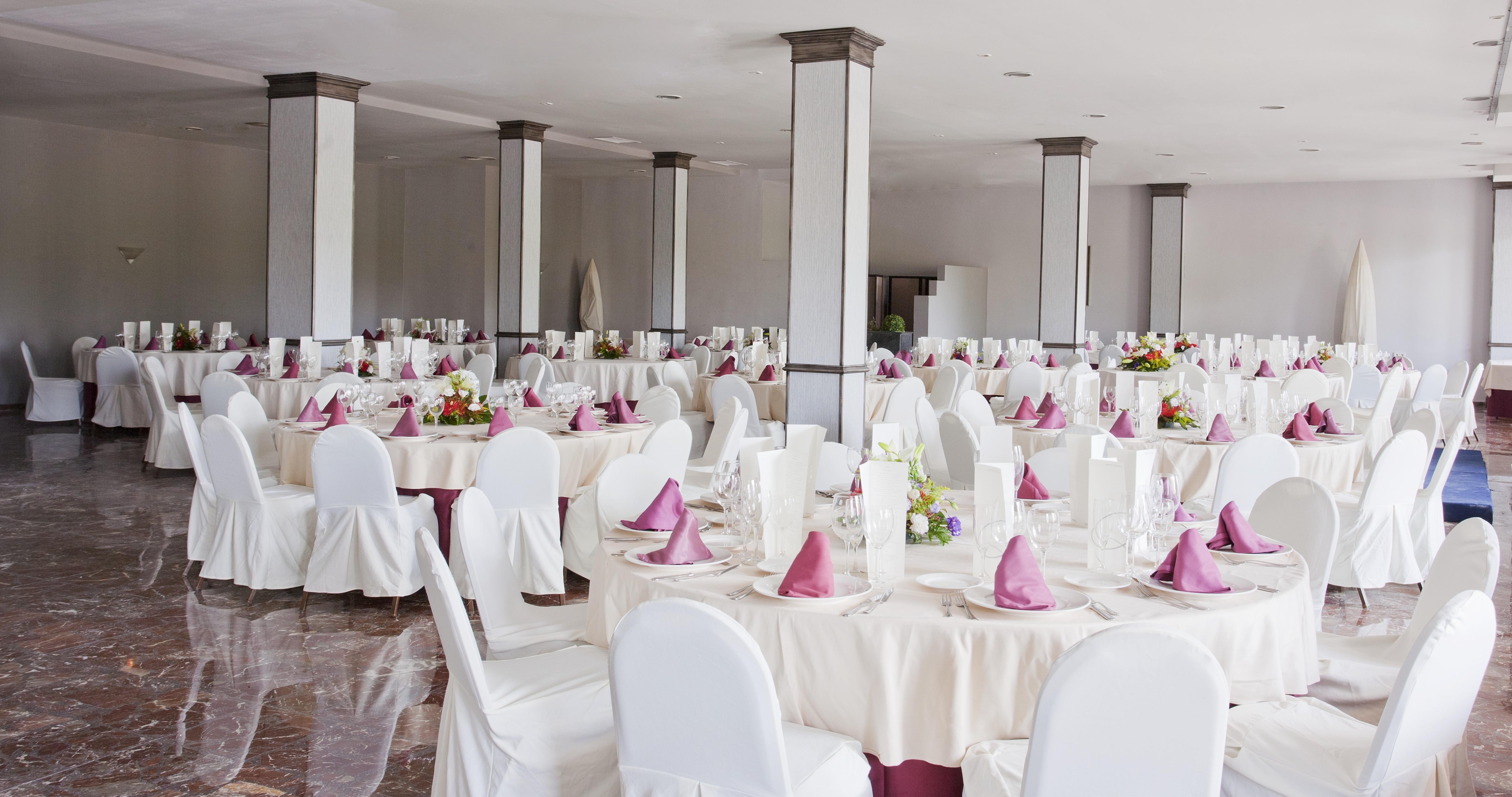 Hesperia 4*