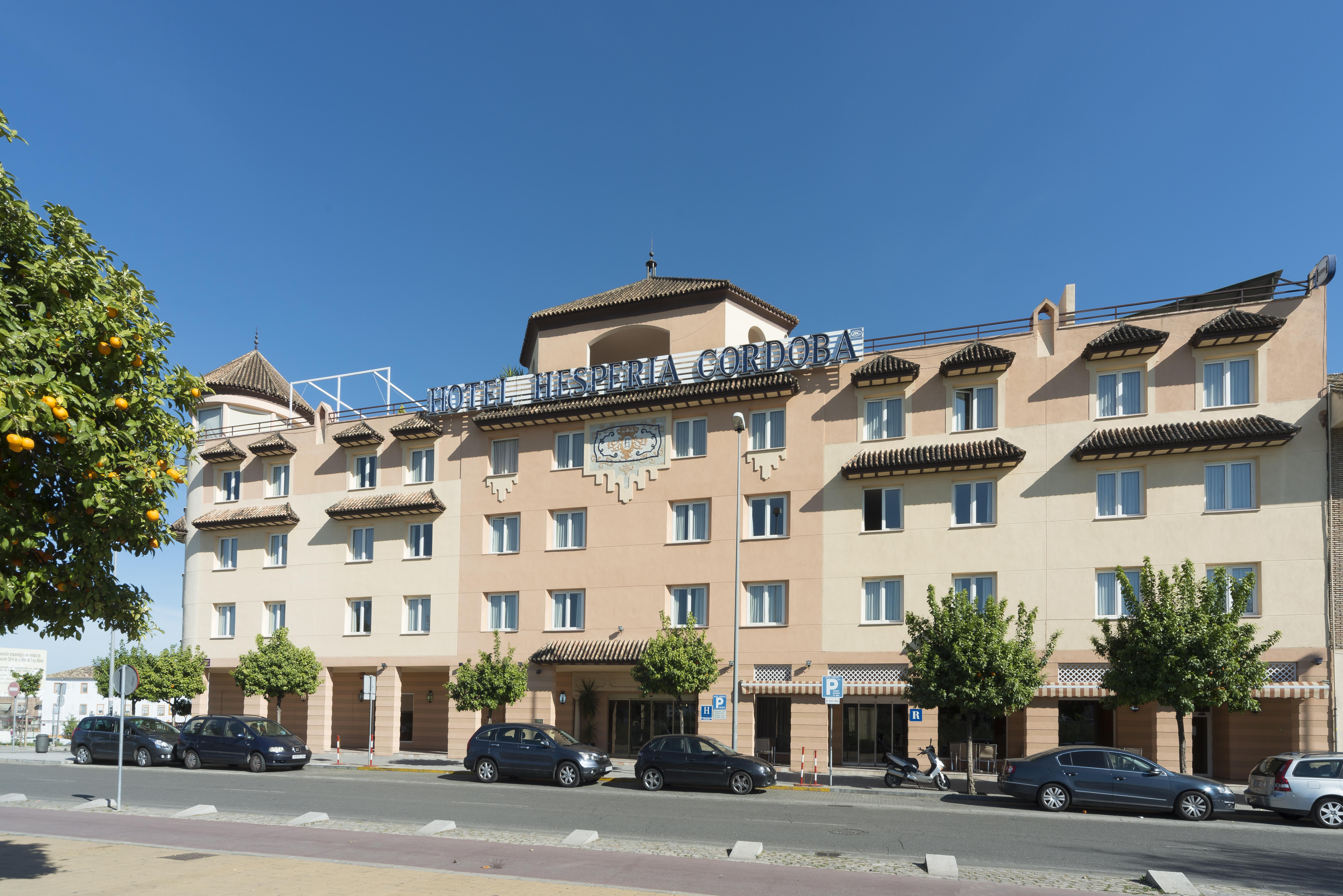Hesperia 4*