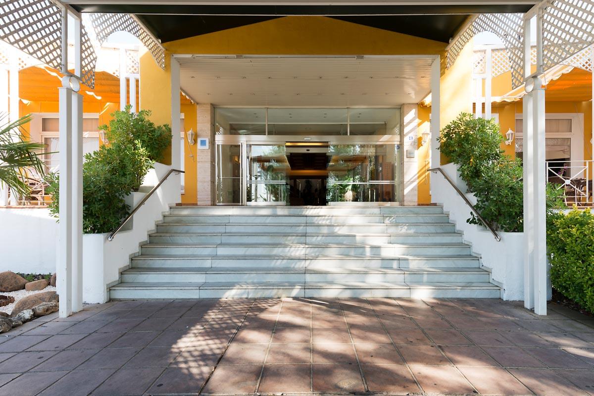 Exe Adelfas Hotel 4*