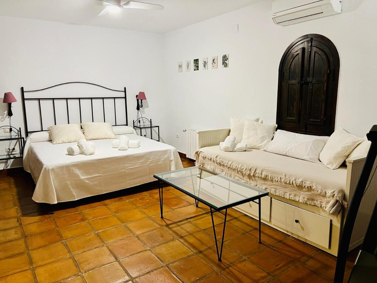 Сasa de vacaciones Aljaral, Espectacular,piscina,chimenea, Climatización, Wifi