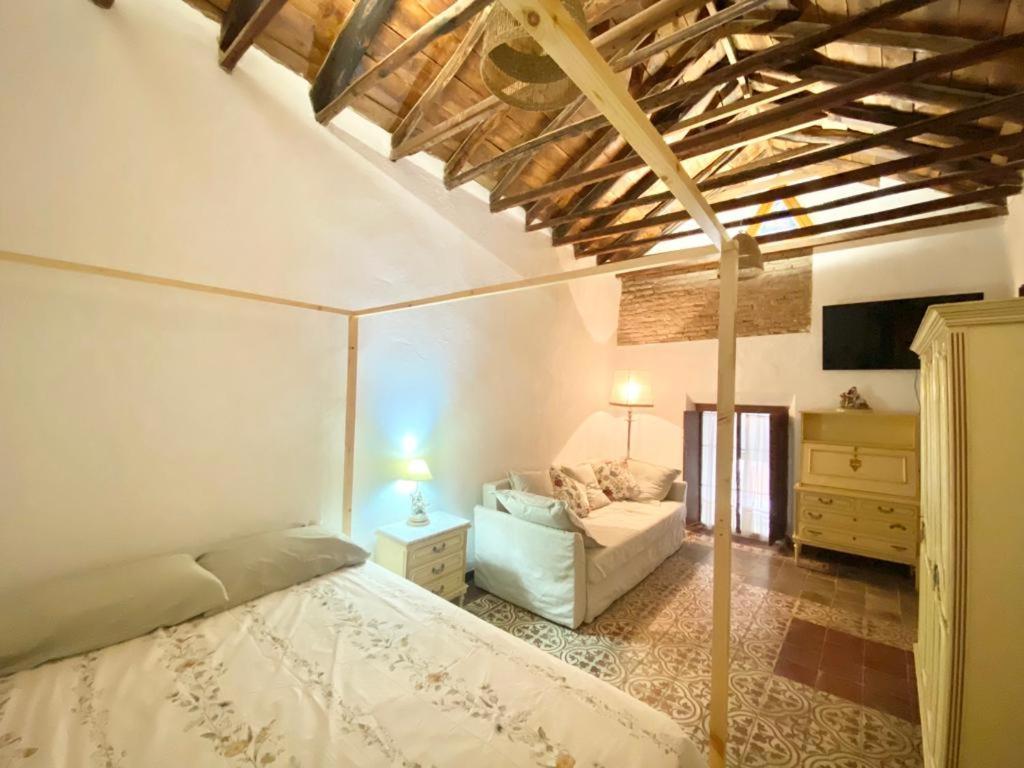 Homestay Casa Escondida - Residencia De Artistas