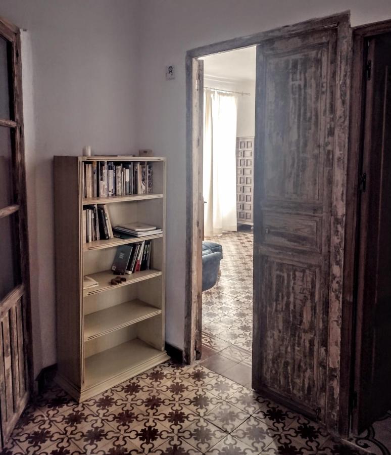 Homestay Casa Escondida - Residencia De Artistas *