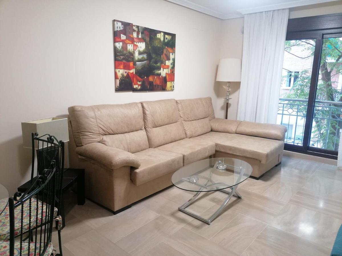 Apartment Habitat Centro Ave