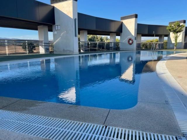Tecnocordoba Aparcamiento Privado Gratuito Y Piscina * Córdoba