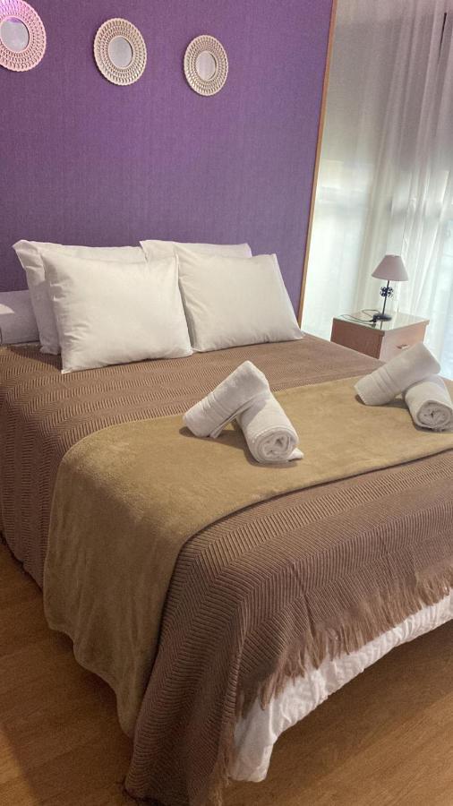 Patio Privado, Parking Gratis Y A Un Paso Del Vial *
