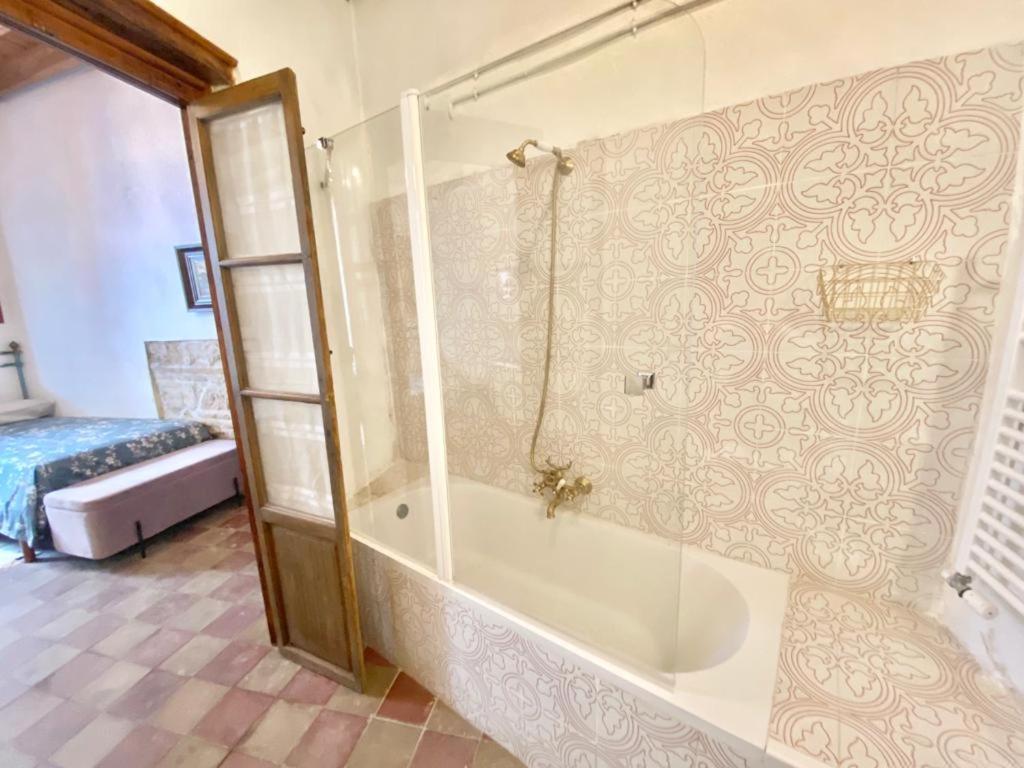 Casa Escondida - Residencia De Artistas