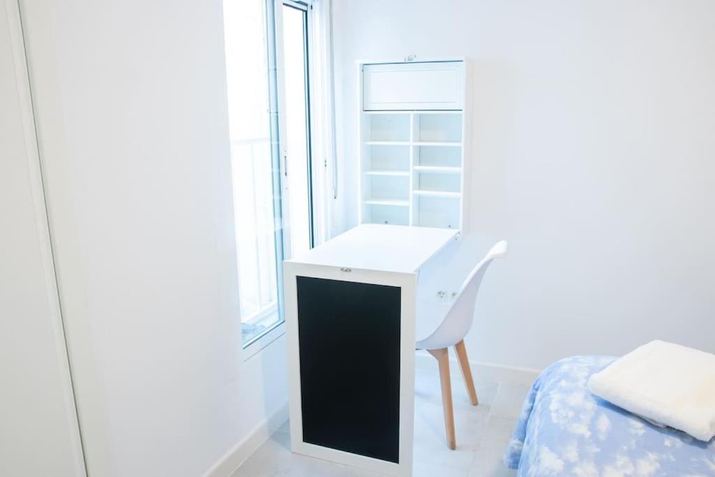 Apartamento Completo A 5 Minutos Estacion Tren. *